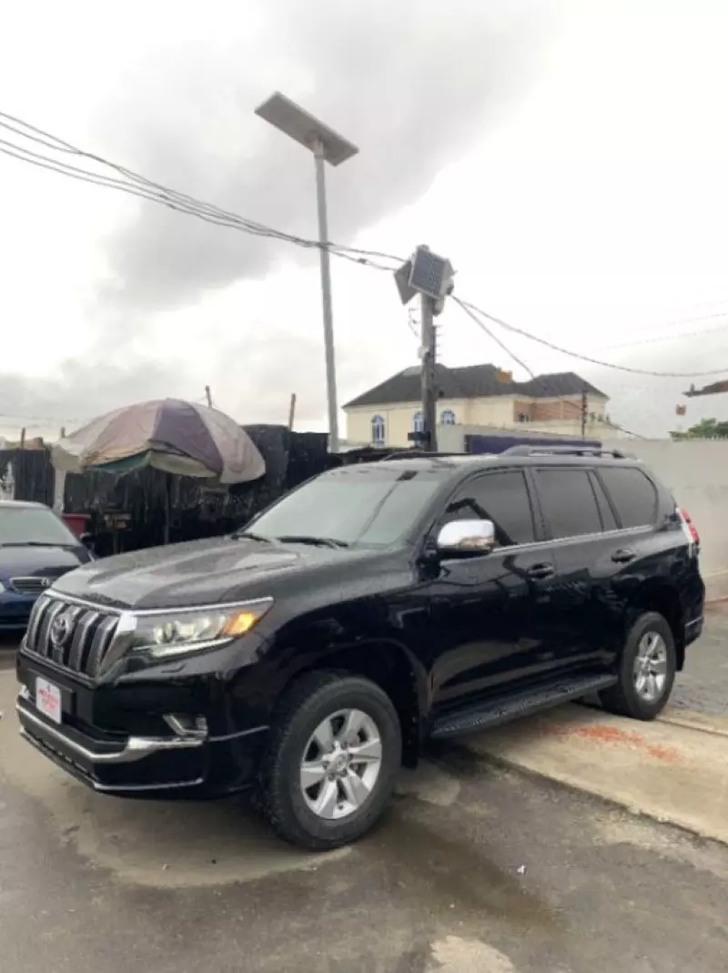 Toyota Prado   - 2025