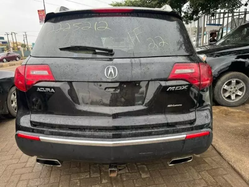 Acura MDX   - 2011
