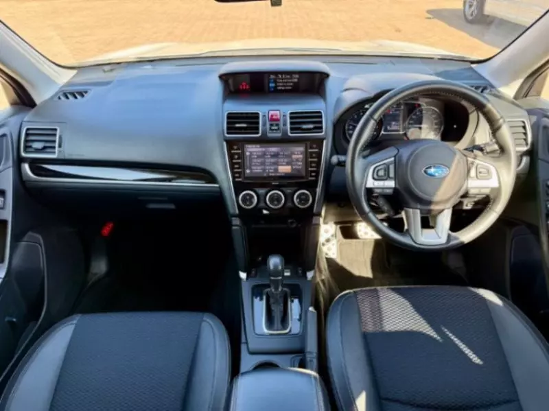 Subaru Forester   - 2017