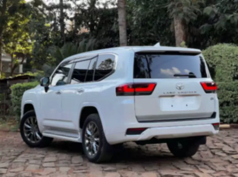 Toyota Land Cruiser   - 2022
