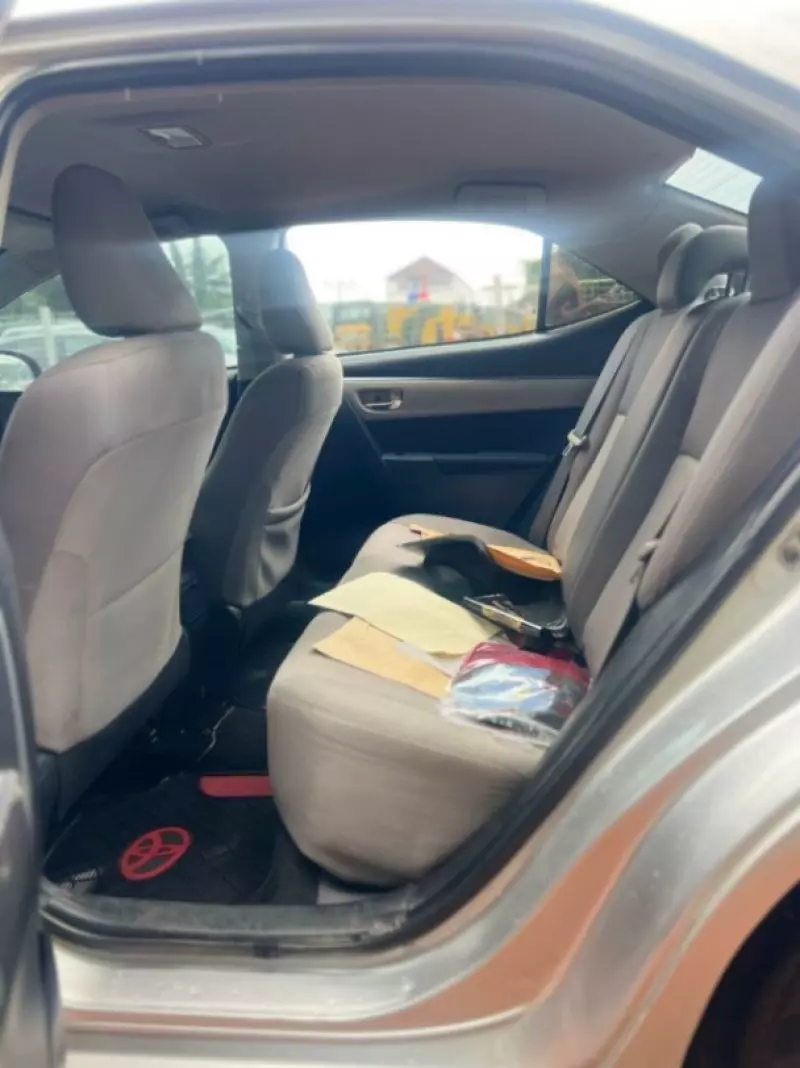 Toyota corolla   - 2014