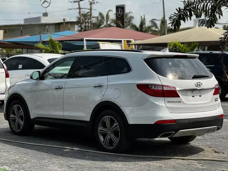 Hyundai Santa Fe