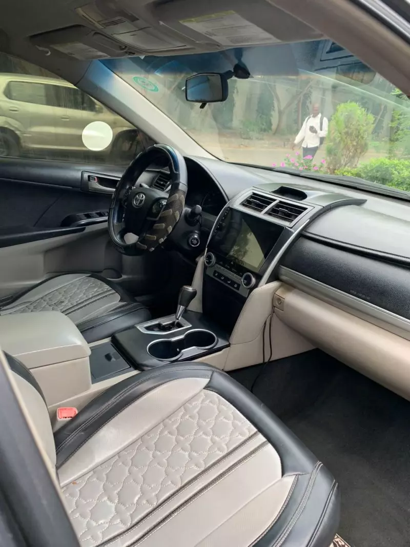 Toyota Camry   - 2007