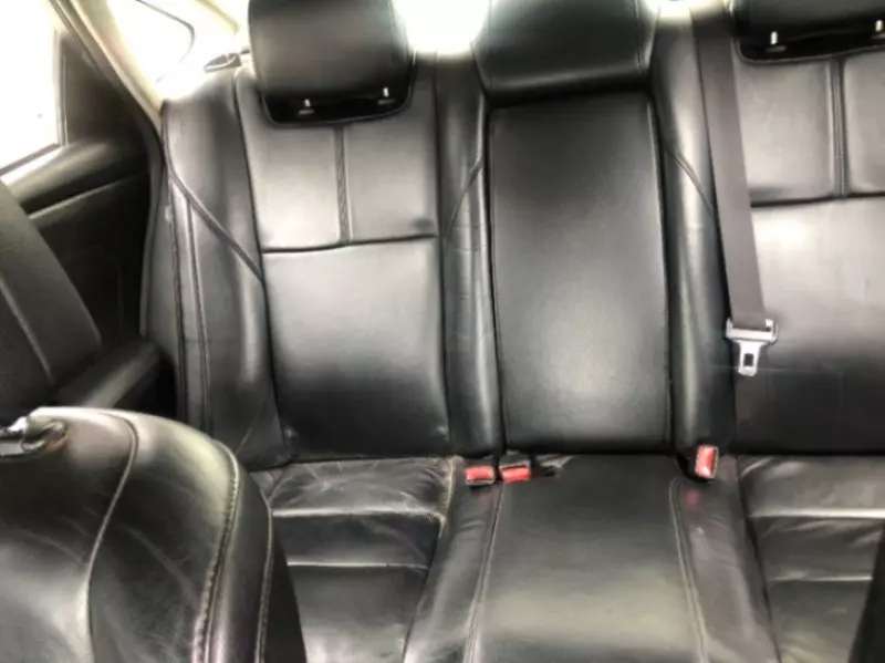 Toyota Avalon   - 2013