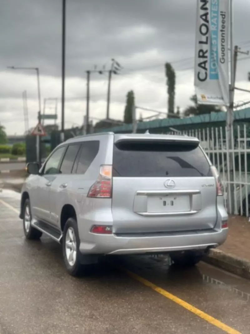 Lexus GX 460 - 2015