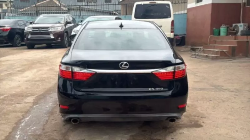Lexus ES 350   - 2013