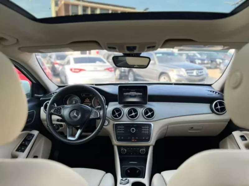 Mercedes-Benz GLA 250