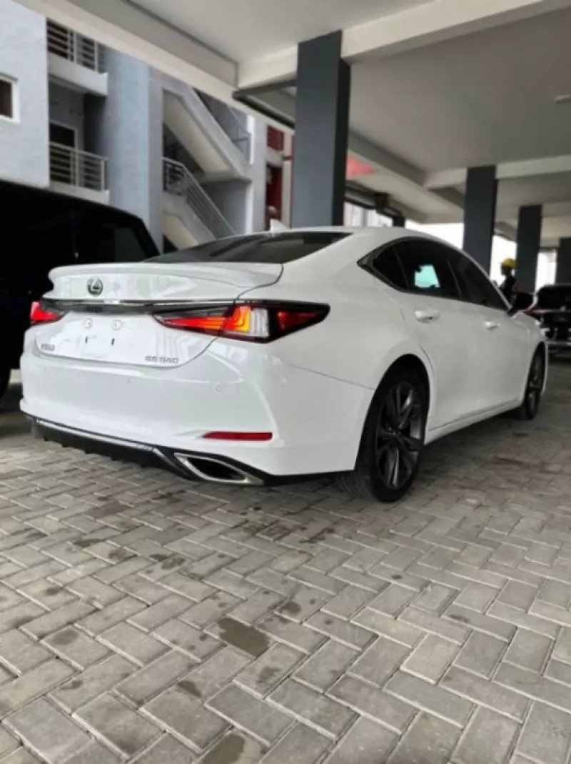 Lexus ES 350