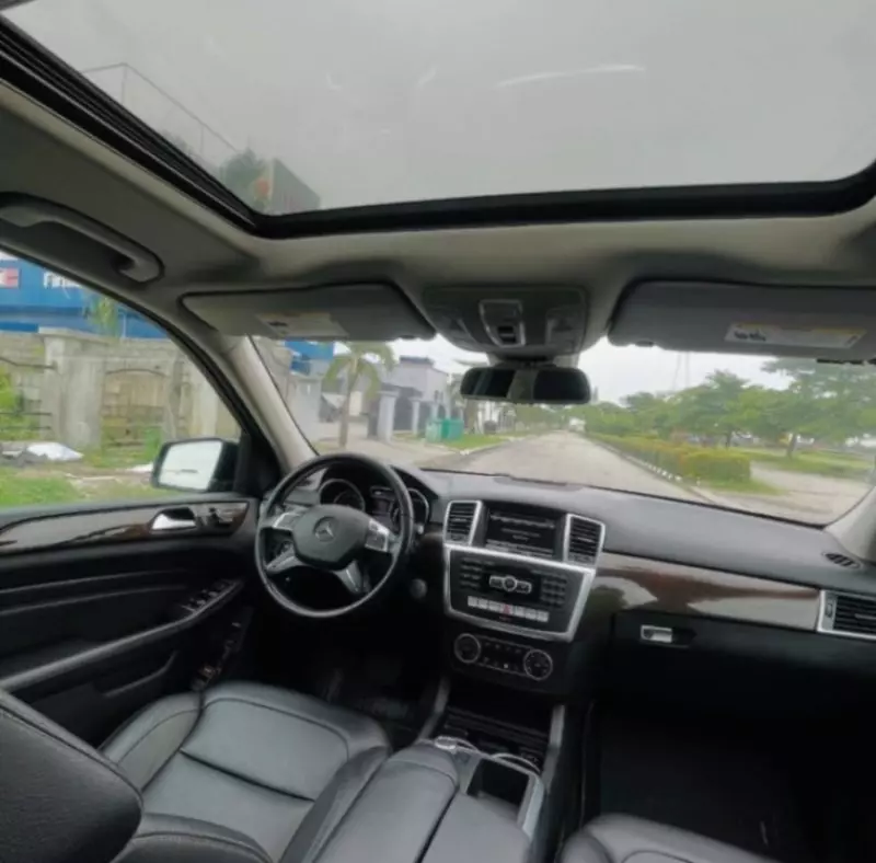 Mercedes-Benz ML 350   - 2015