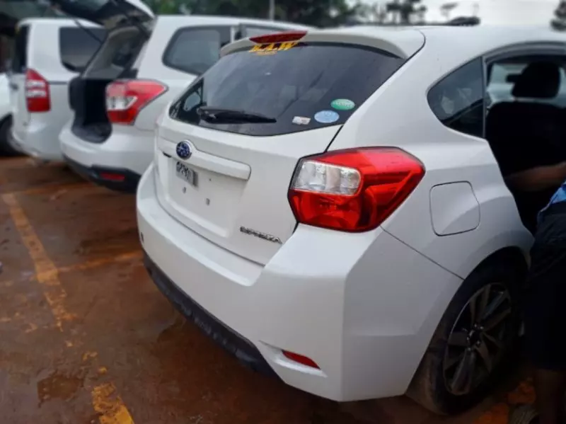 Subaru Impreza   - 2014