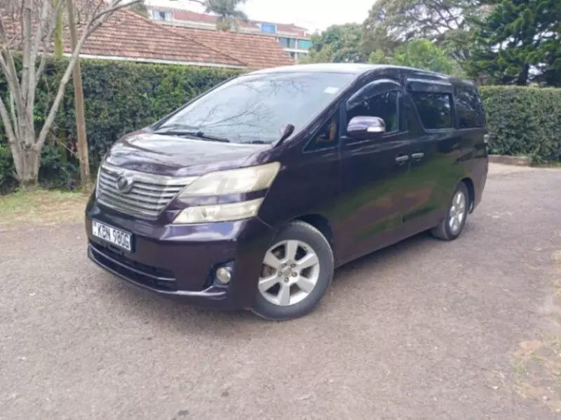 Toyota Vellfire    - 2010