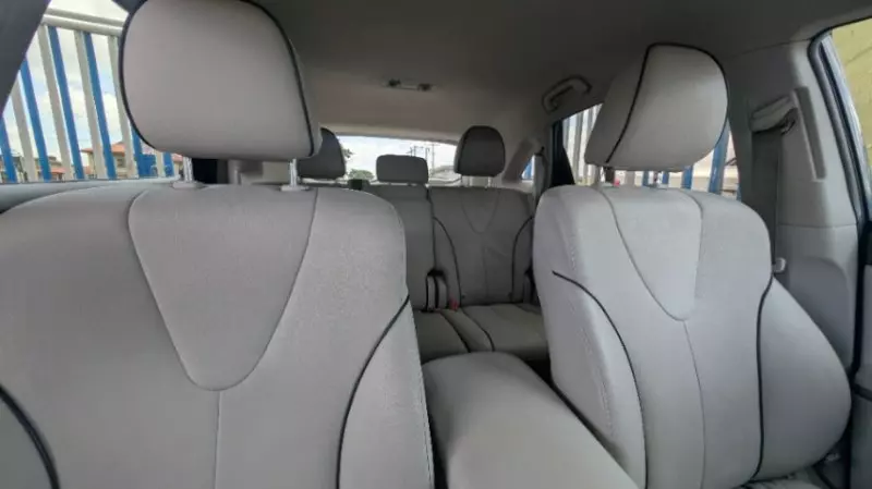 Toyota Venza   - 2013