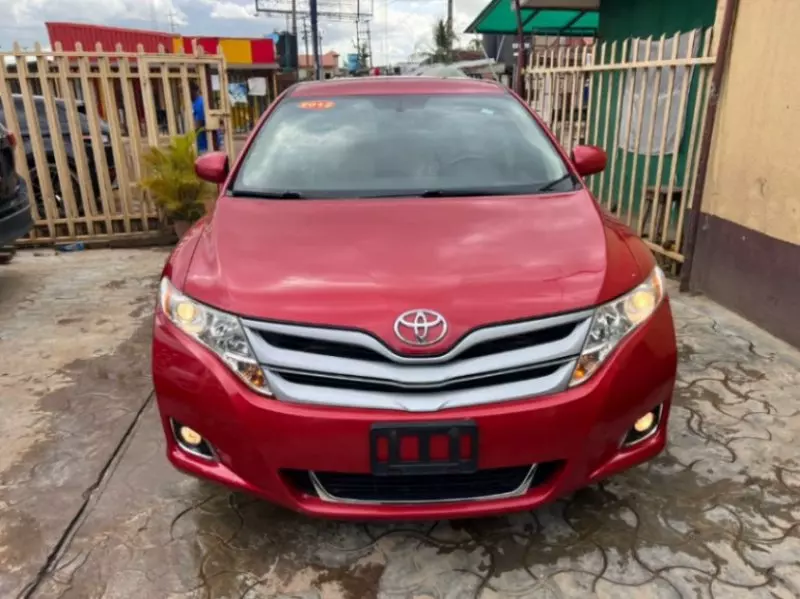 Toyota Venza   - 2010
