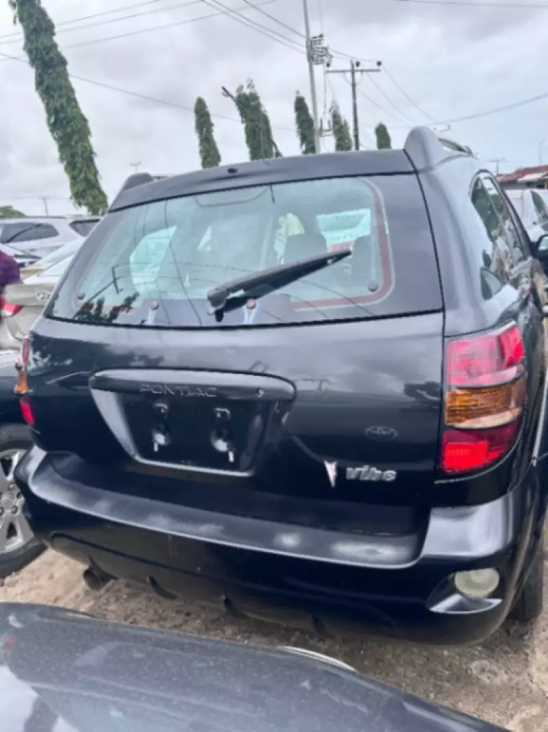 Hyundai Elantra   - 2006