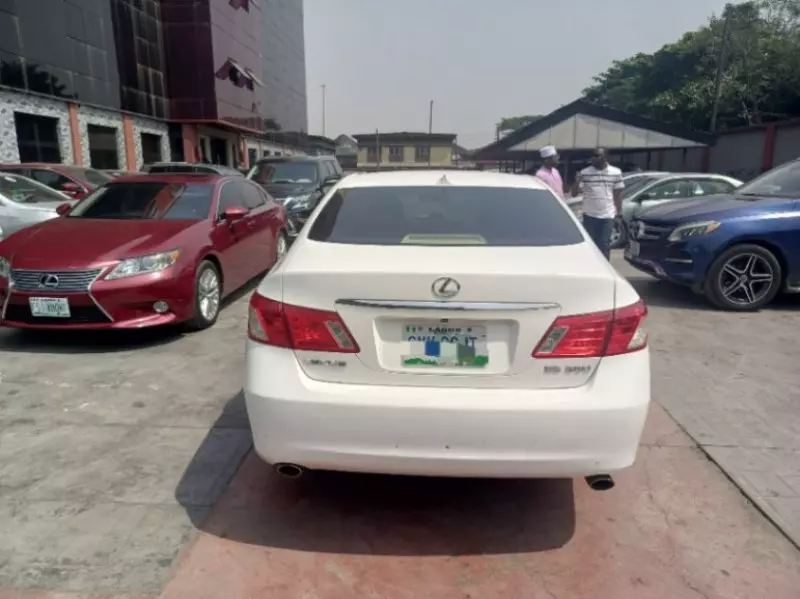 Lexus ES 350