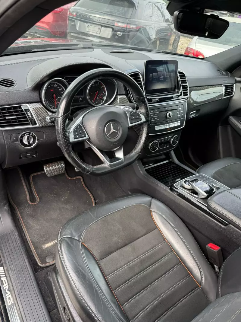 Mercedes-Benz GLE-Class   - 2018