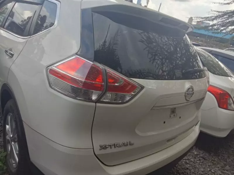 Nissan X-Trail   - 2018