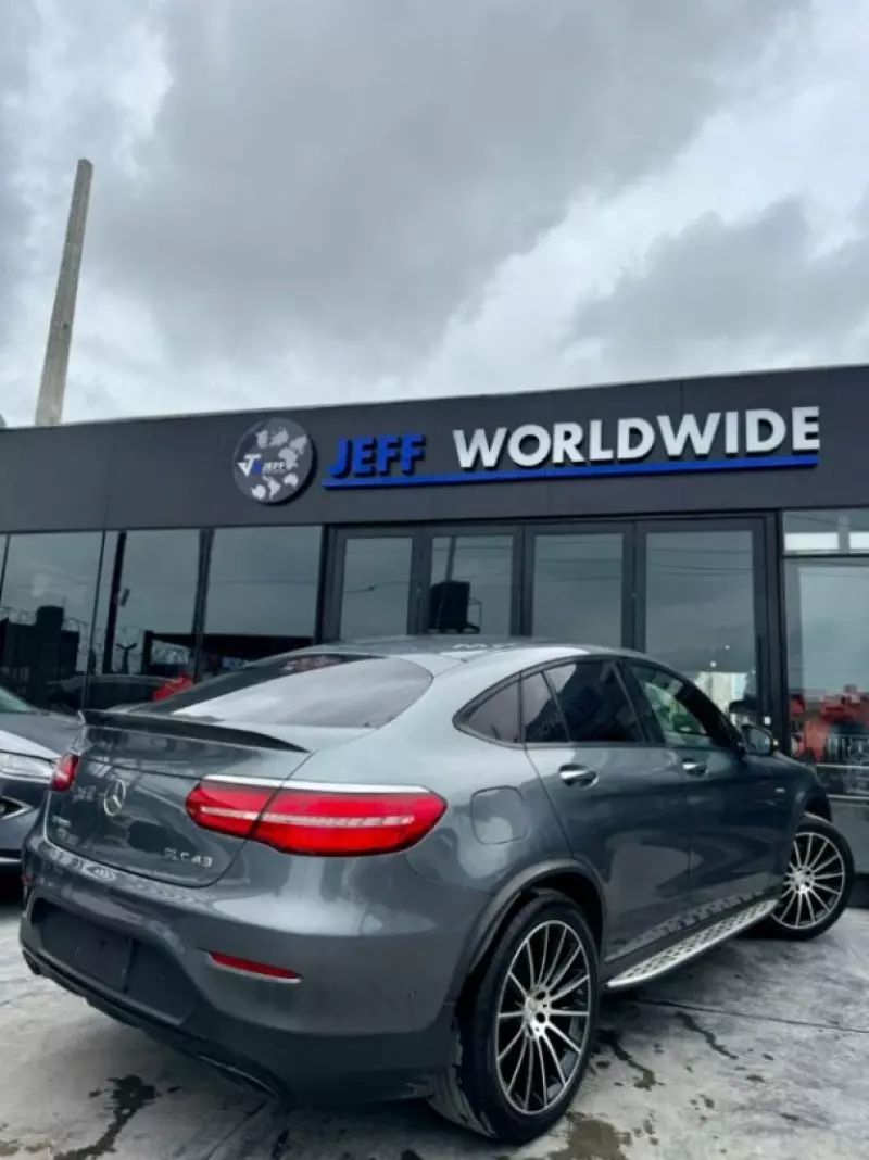 Mercedes-Benz GLC 43 AMG   - 2019