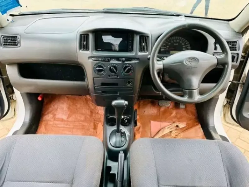 Toyota Probox    - 2013