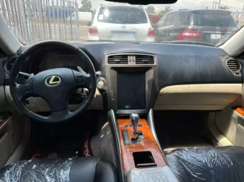 Lexus IS 250