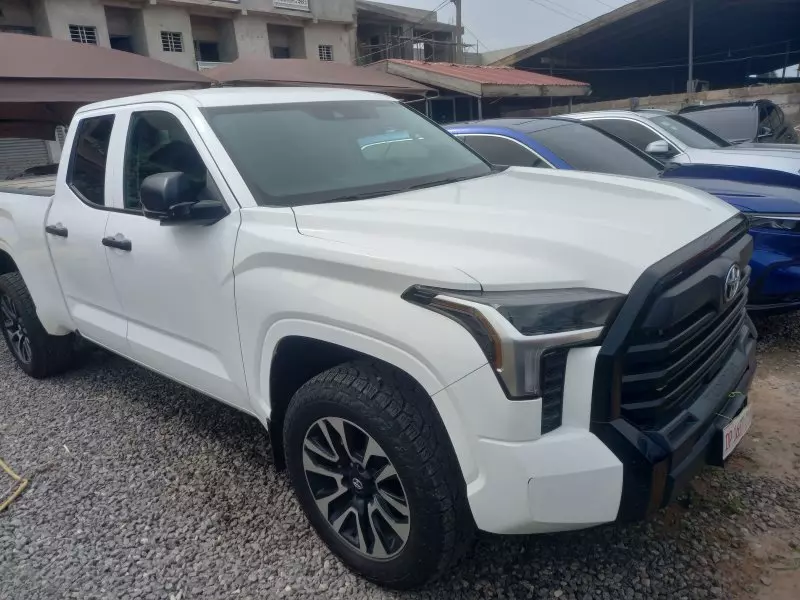 Toyota Tundra   - 2025