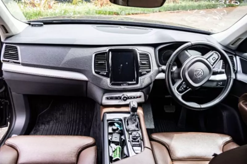 Volvo XC90   - 2019