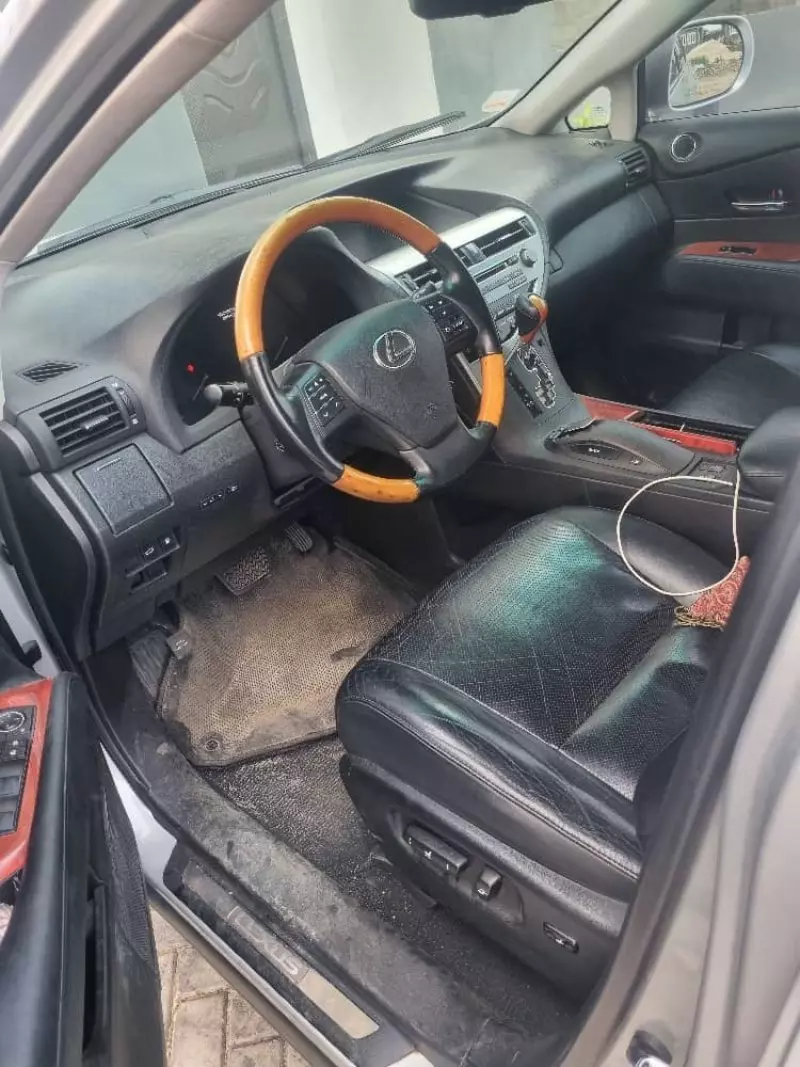 Lexus RX   - 2010