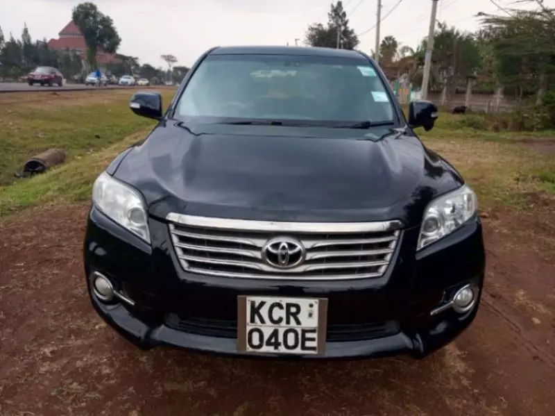 Toyota Vanguard    - 2013