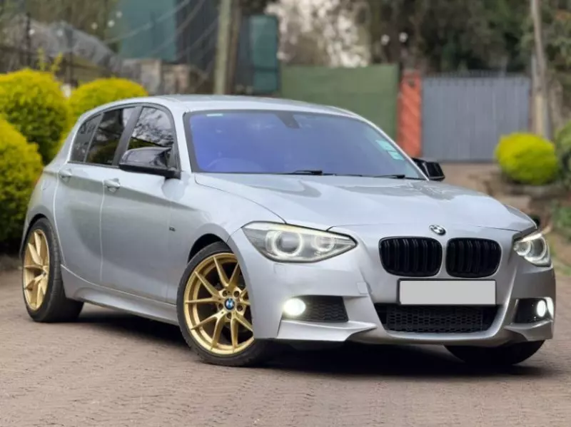 BMW 116   - 2012