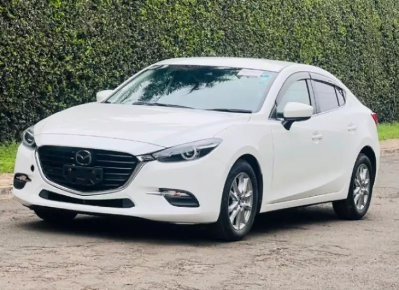 Mazda Axela    - 2019