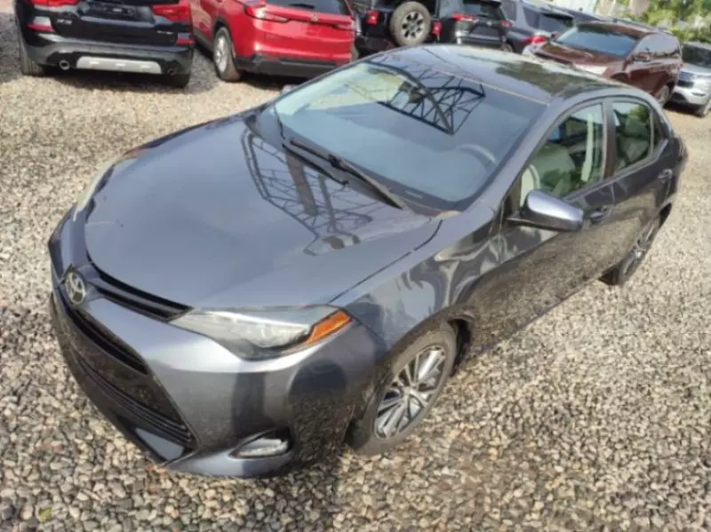 Toyota Corolla   - 2018