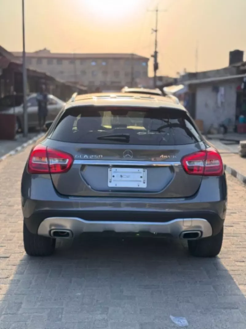 Mercedes-Benz GLA 250   - 2018