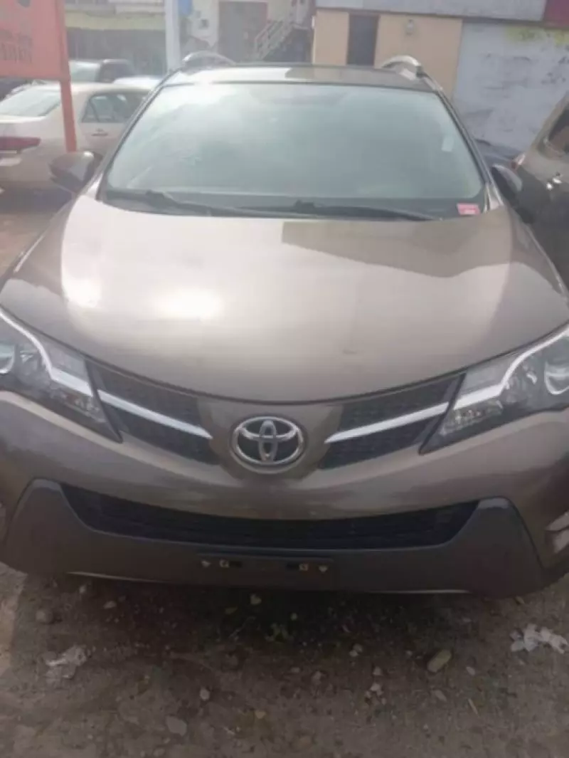 Toyota Rav4   - 2014