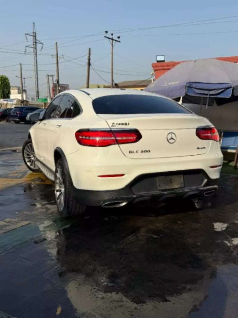 Mercedes-Benz GLC-Class   - 2017