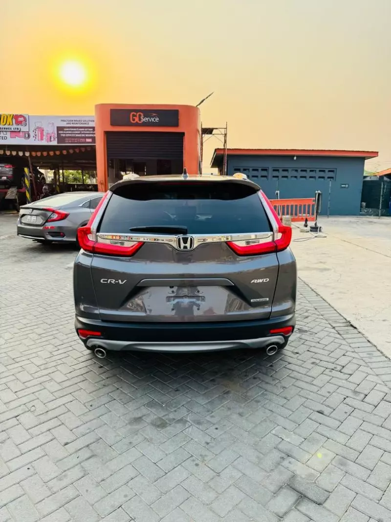 Honda CR-V   - 2018