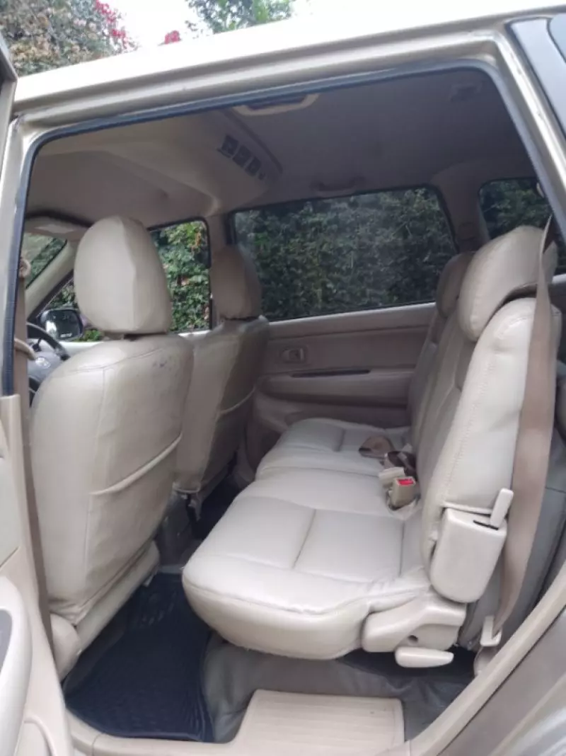 Toyota Avanza   - 2008