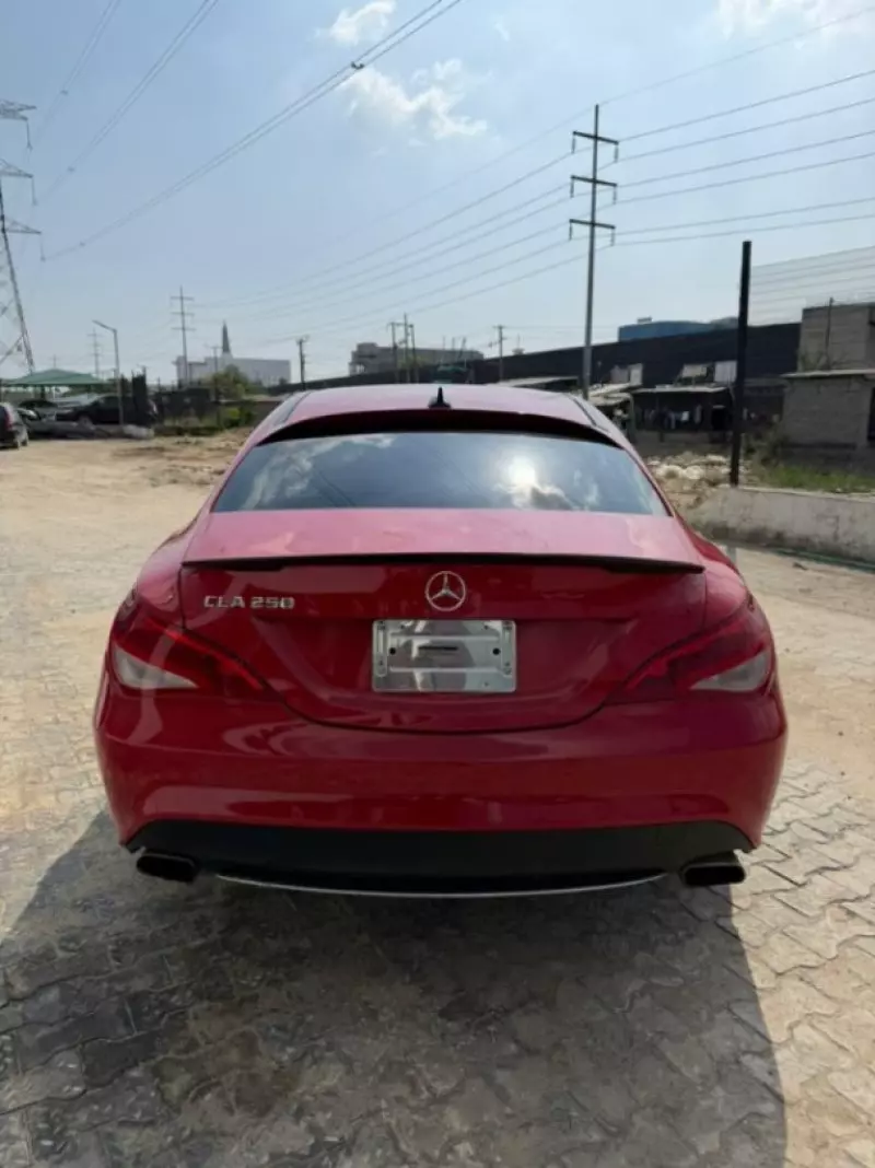 Mercedes-Benz CLA 250