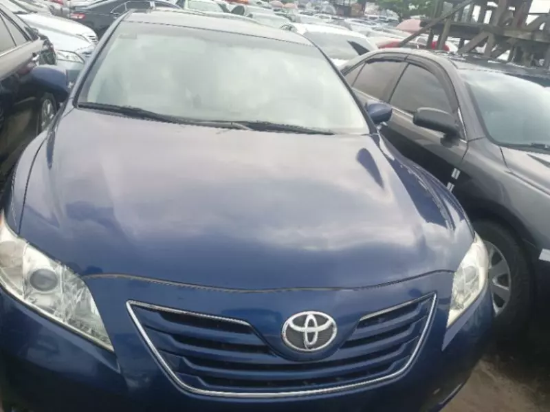 Toyota camry   - 2009