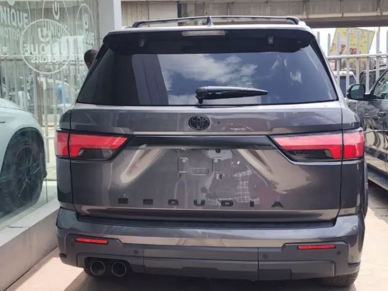 Toyota Sequoia   - 2024