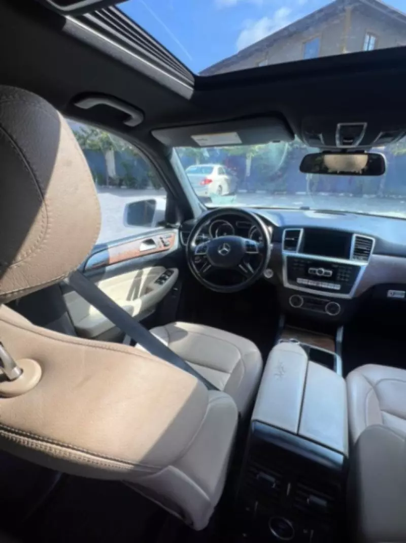 Mercedes-Benz ML 350