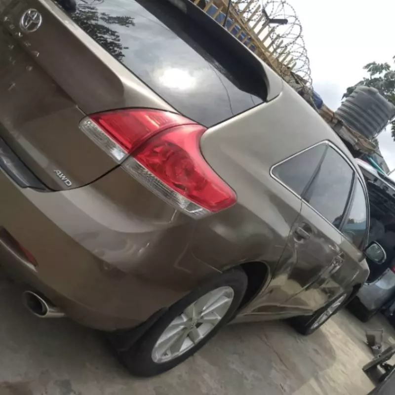 Toyota Venza   - 2010