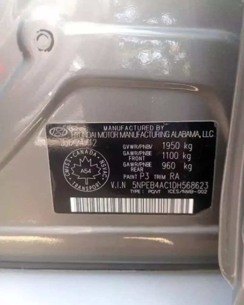 Hyundai Sonata   - 2013