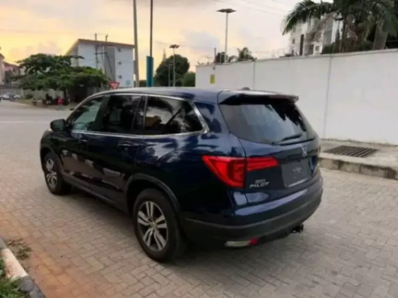 Honda Pilot   - 2016