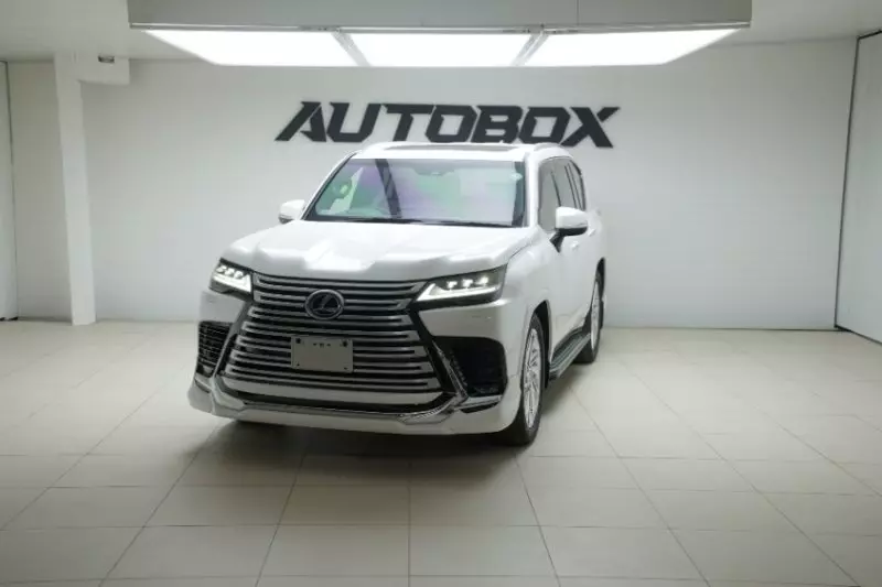 Lexus LX 600   - 2022