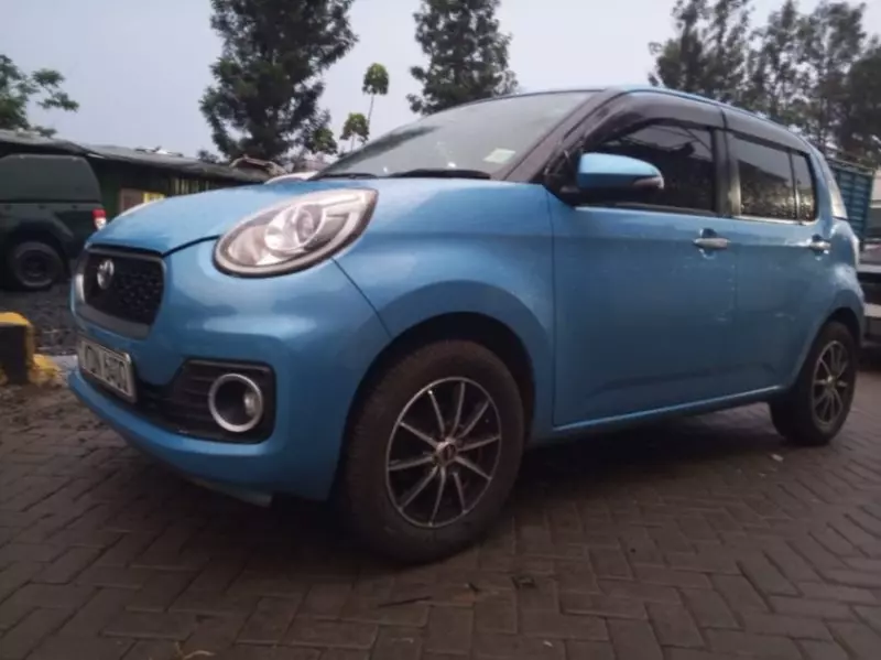 Toyota Passo   - 2016