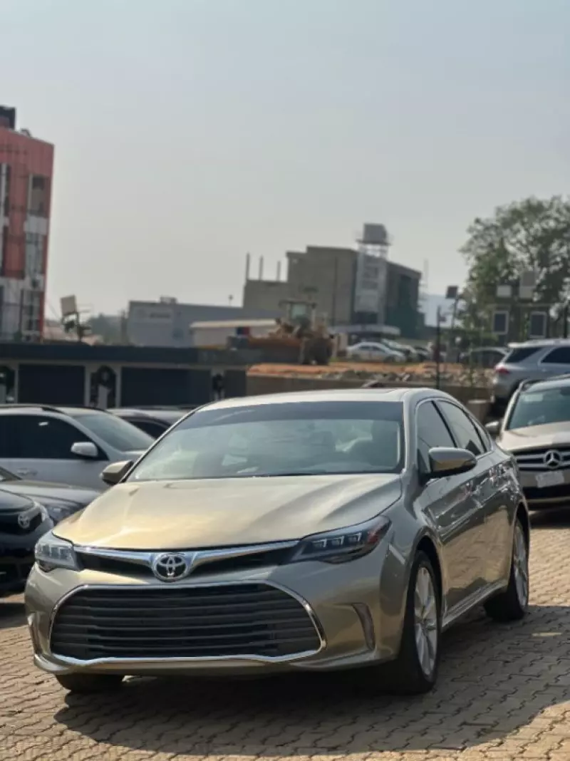 Toyota Avalon