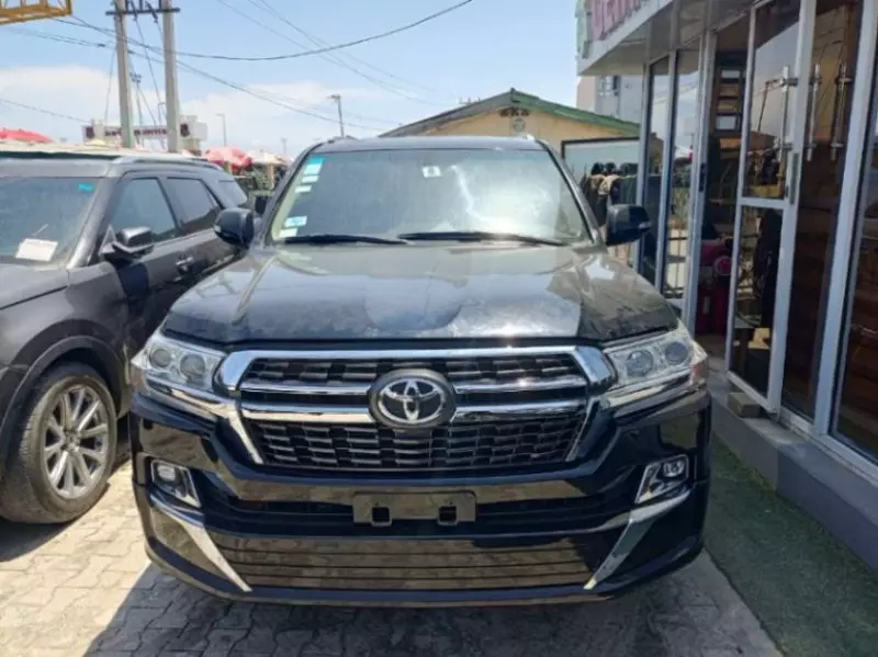 Toyota Land Cruiser - 2008