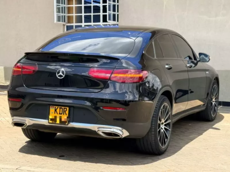 Mercedes-Benz GLC 200   - 2017