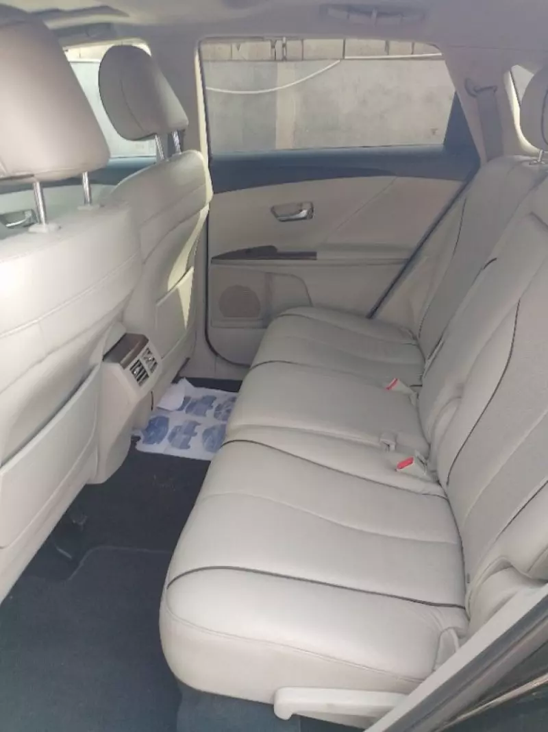 Toyota Venza   - 2010