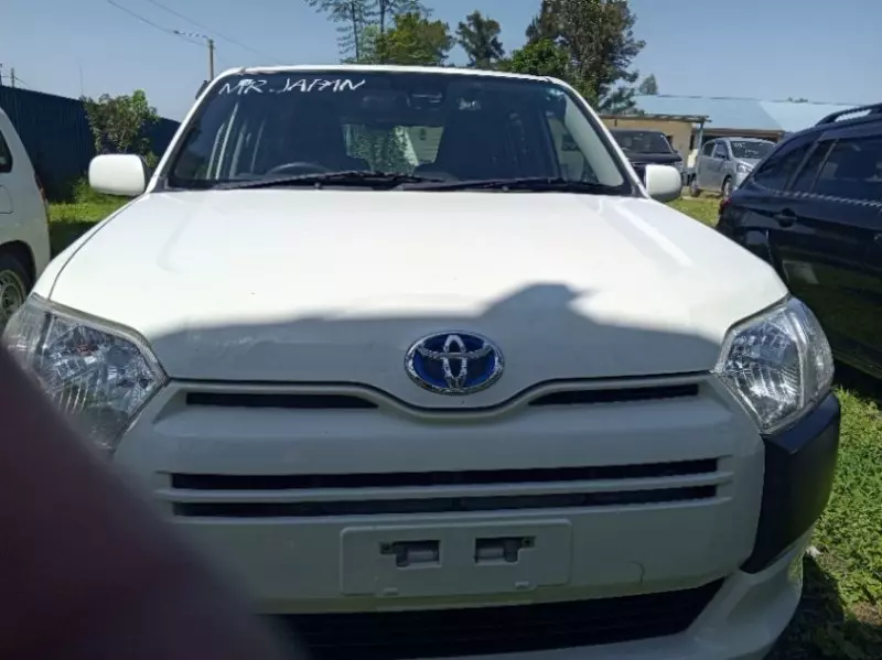 Toyota Succeed    - 2019
